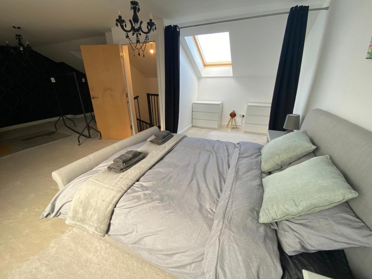 The Duplex Nairn- Spacious 3 Bedroom With Sunny Balcony Exterior foto